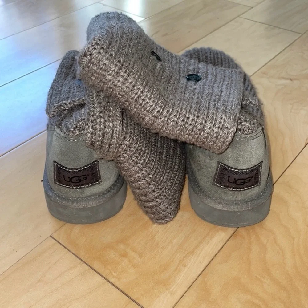 UGG Kids Taupe Knit-Cuff Suede Boots